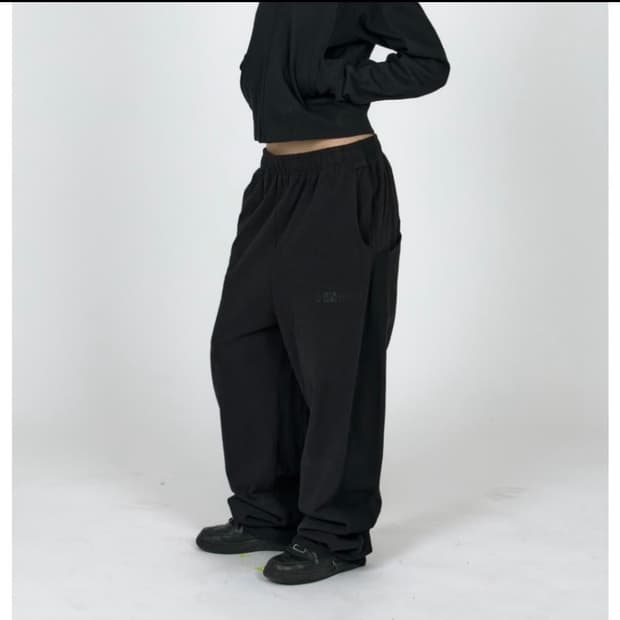 Mpa contrast comfort pants 스웻팬츠
