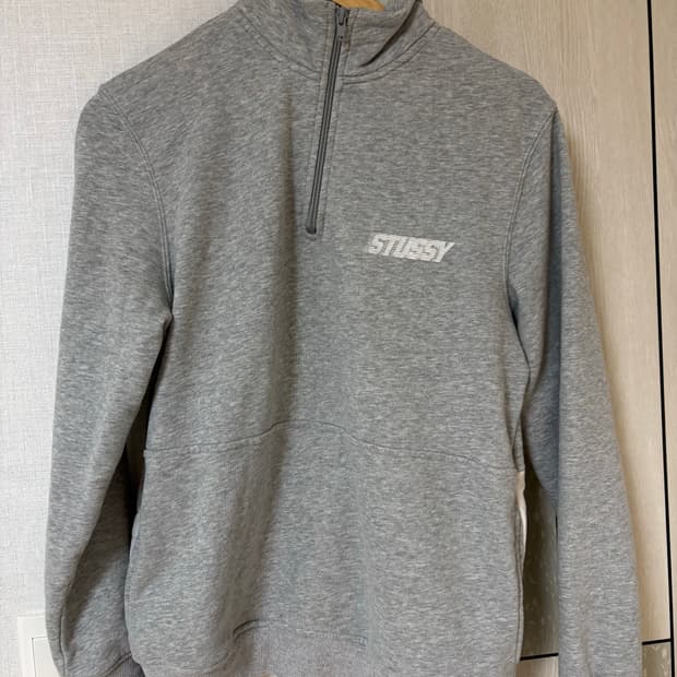 스투시 하프집업