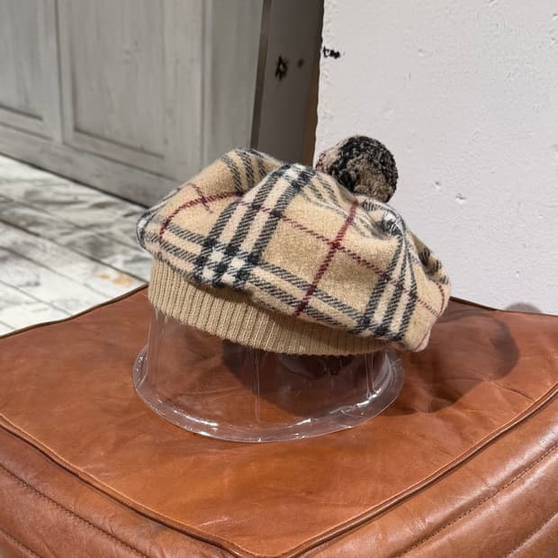 버버리 베이지 노바 체크 램스울 베레모