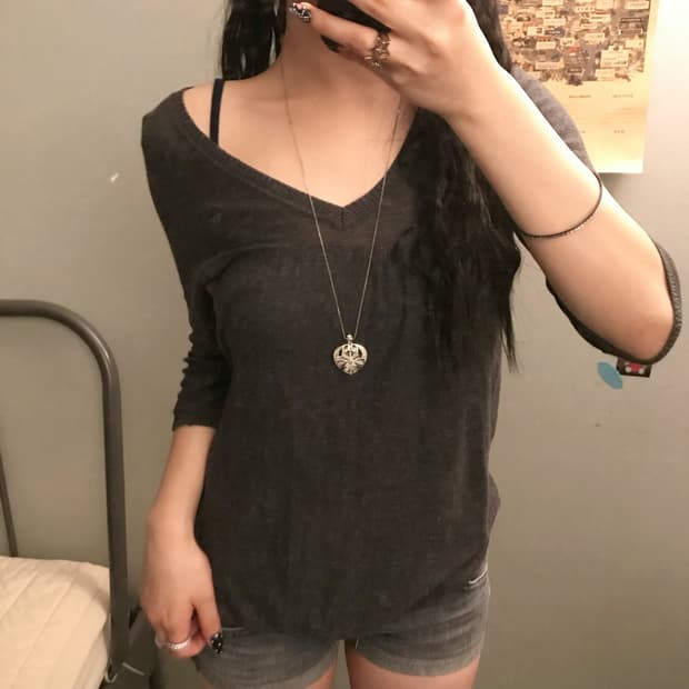 Abercrombie 아베크롬비 차콜 시스루 니트