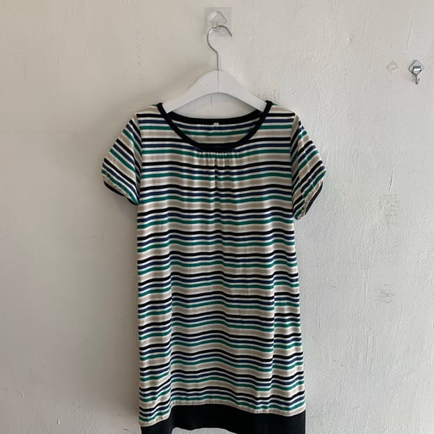 Stripe shirring onepiece