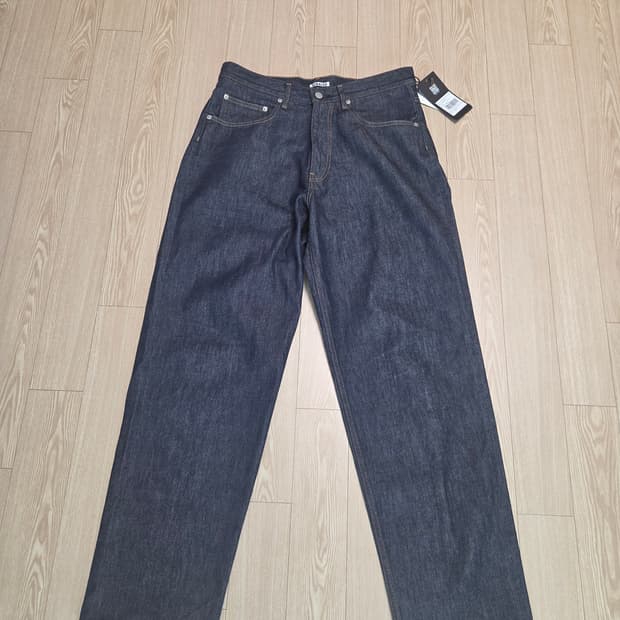 오라리 하드 트위스트 와이드 데님