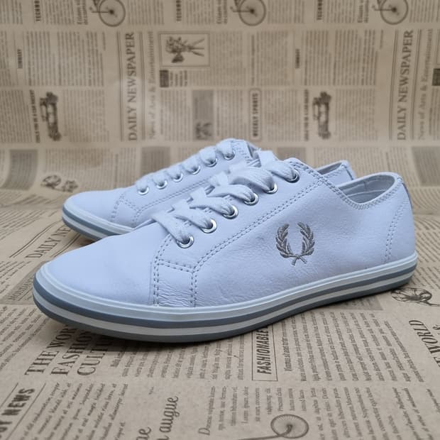 프레드페리 킹스톤레더 여성스니커즈230