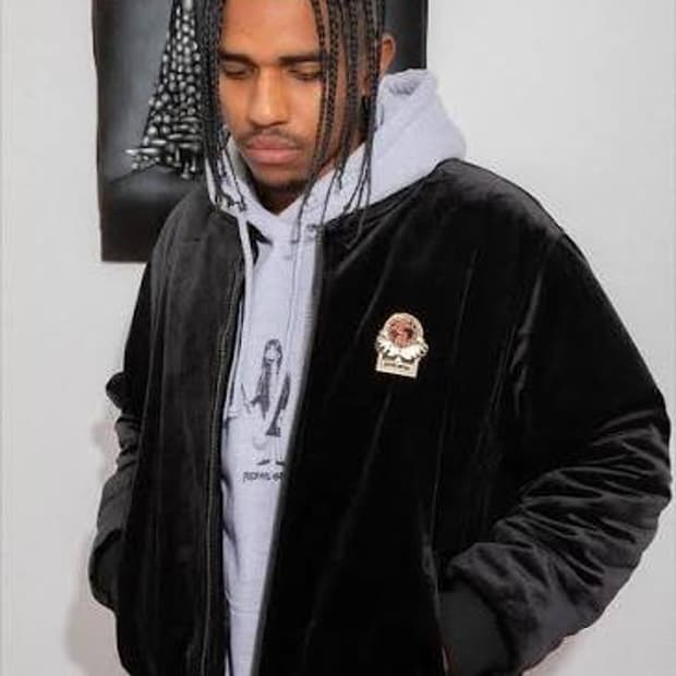 퍼킹 어썸 Velour Bomber / Black