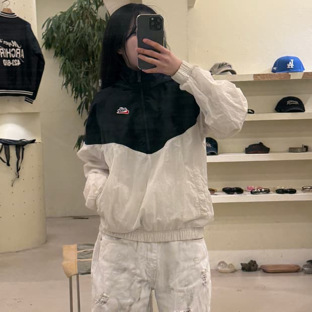 나이키 투톤 나일론 바람막이 U367