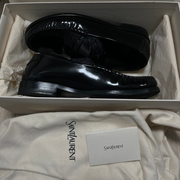 생로랑 모노그램 페니 로퍼 42