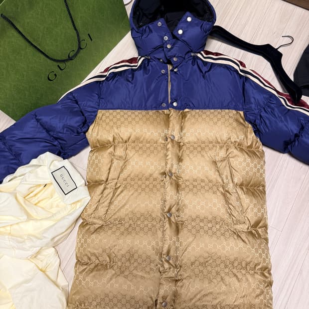 구찌 GG로고 자카드 구스다운 롱패딩 100-105