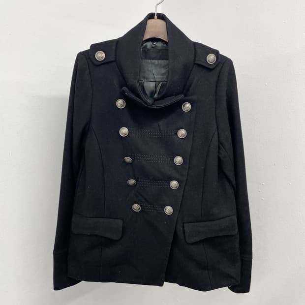 락시크 나폴레옹 블랙 버튼 하프 코트