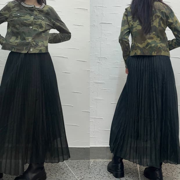black basic pleats skirt