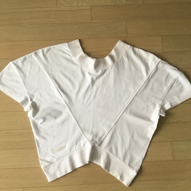 세릭 하프 슬리브 스웻셔츠 화이트