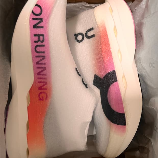 온러닝 클라우드붐스트라이크 LS