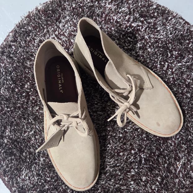 클락스 스웨이드 데저트 부츠 235