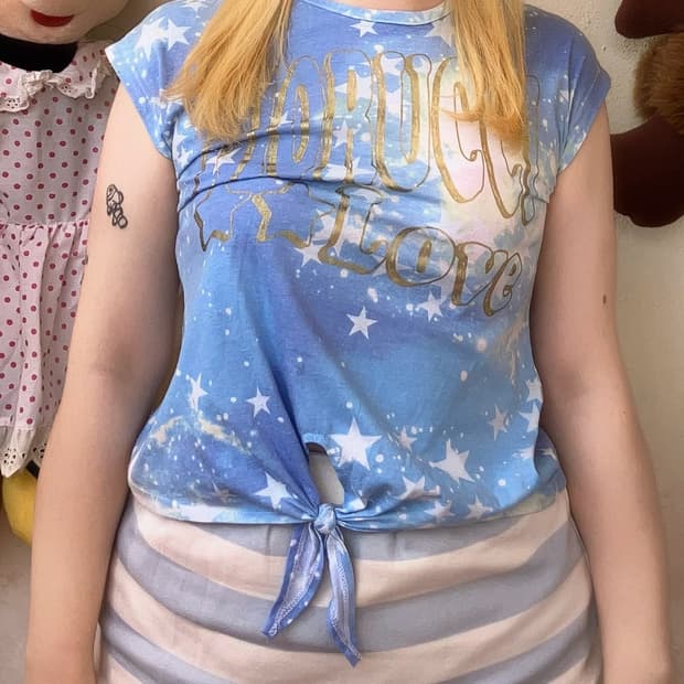 jpn 골드 레터링 티셔츠