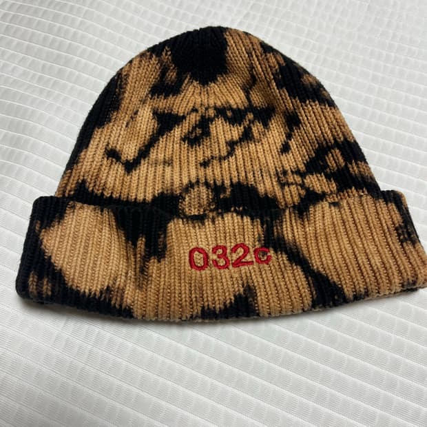 [OS] 032C 블리치드 로고 비니