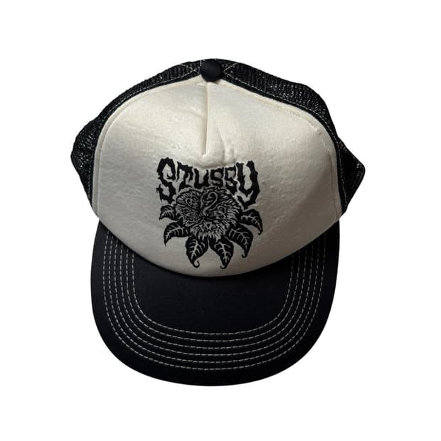 스투시 그래픽 트러커 캡 블랙화이트