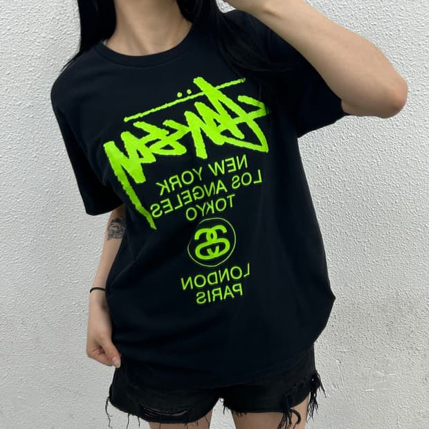 스투시 네온 프린팅 블랙 반팔 M
