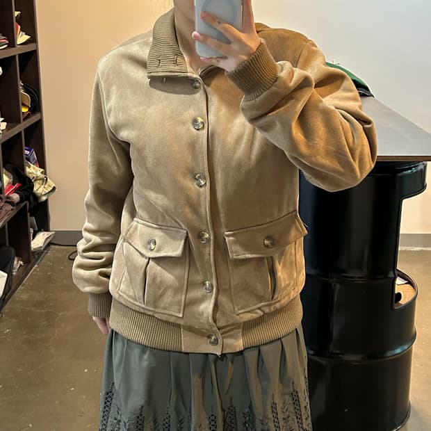 카멜 스웨이드 봄버 자켓