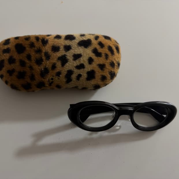 백산안경 burn 블랙 기리보이 안경 팝니다