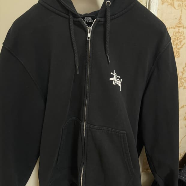 스투시 후드집업 급처합니다