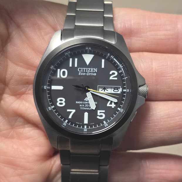 시티즌 프로 마스터 태양광 라디오 전파수신 PMD56-2952 (풀박스)