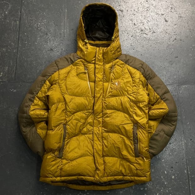 100 블랙야크 패딩 