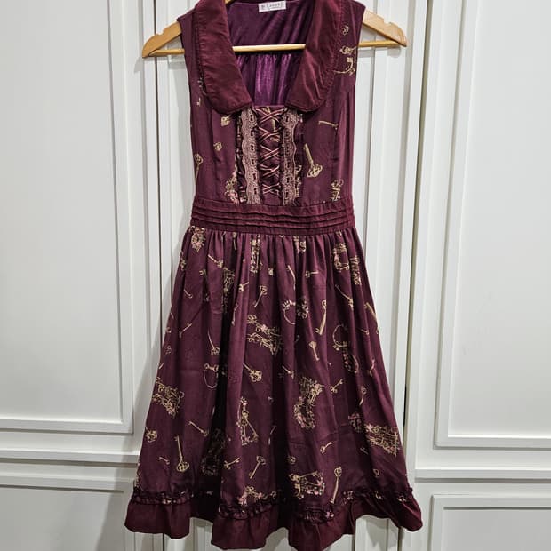 axes femme 버건디 키 프린트 원피스