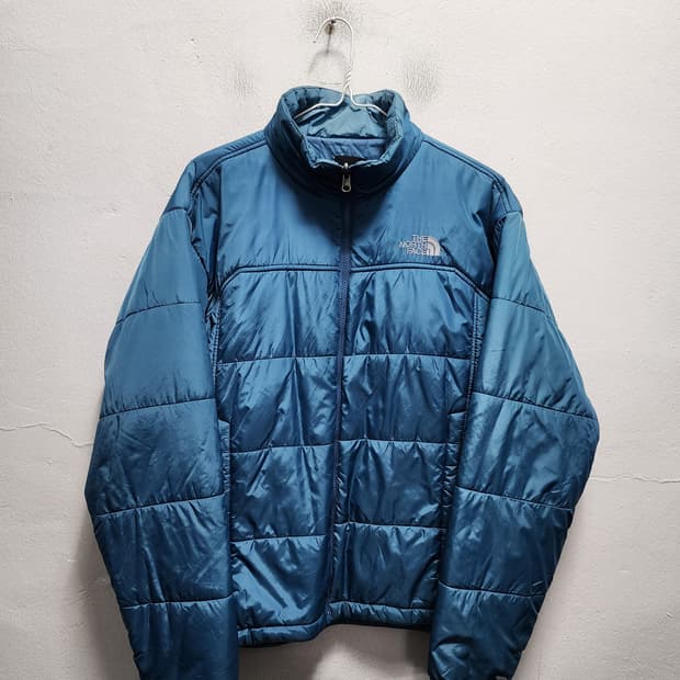 노스페이스 하늘색 경량패딩