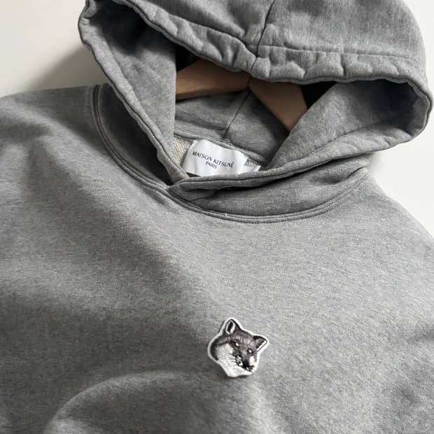 MaisonKitsune 메종키츠네 폭스패치 그레이컬러 후드티