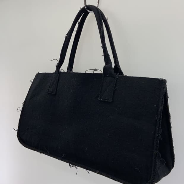 꼼데가르송 컷오프 울 토트백