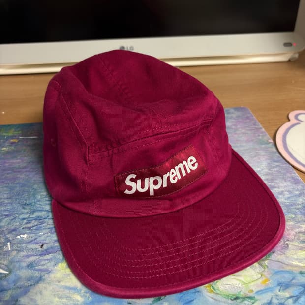 슈프림 캠프캡 마젠타 24FW (영국 구매)