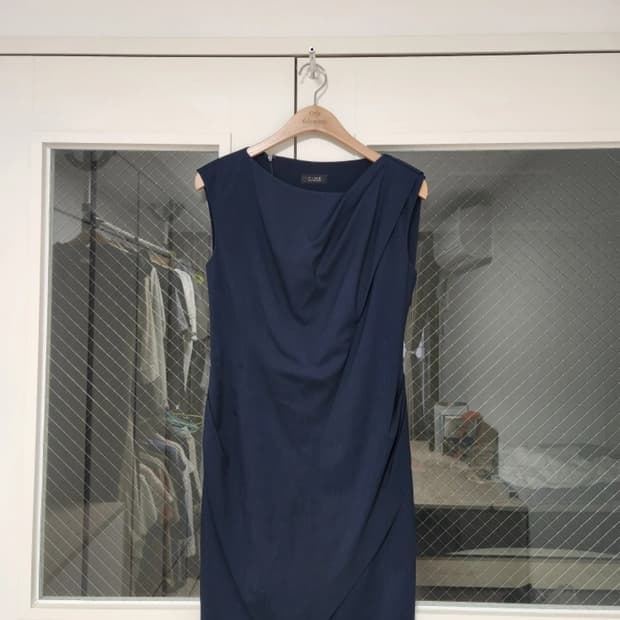 타임 한섬 드레프트 네이비 원피스