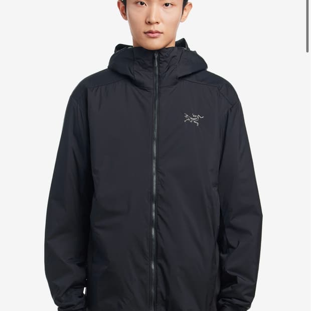 아크테릭스 아톰 후디 M 블랙