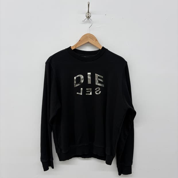 디젤 블랙 로고 맨투맨 티셔츠 공용 S