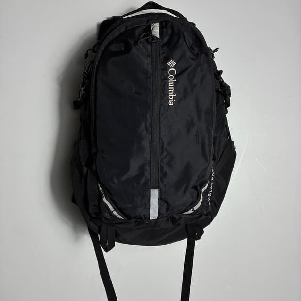 컬럼비아 23FW 더글라스 패스 30L 백팩 PR2339