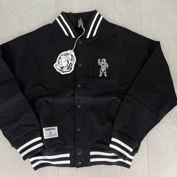 [새제품][M] BBC 스타디움 자켓