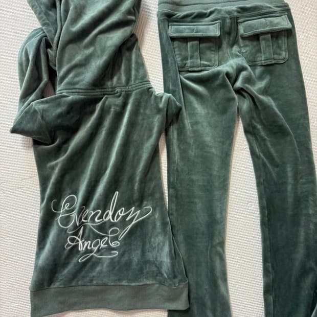 이븐도즈 벨로아 트레이닝 셋업 세트