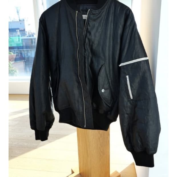 아벨리아 에드워드 고샤 ma1 블랙 3