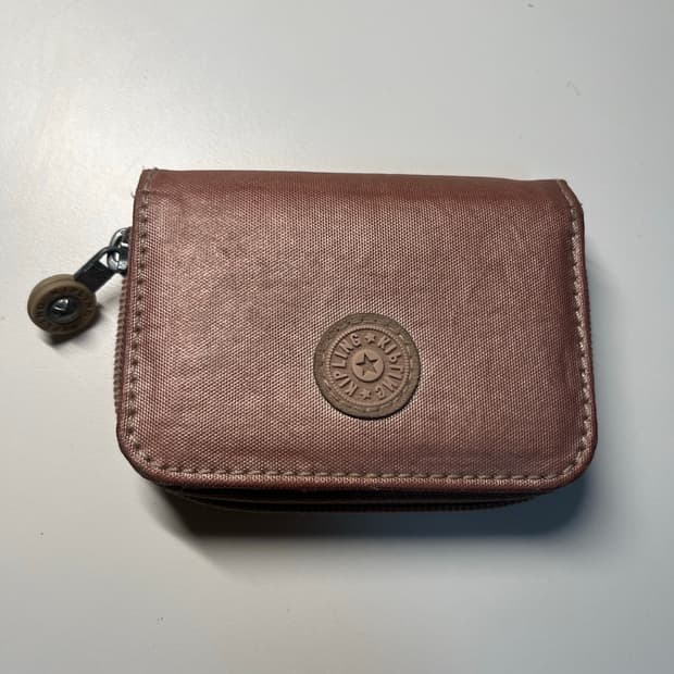 키플링 로즈골드 반지갑