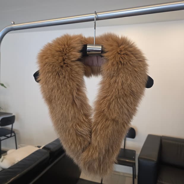 브라운 폭스 퍼  목도리