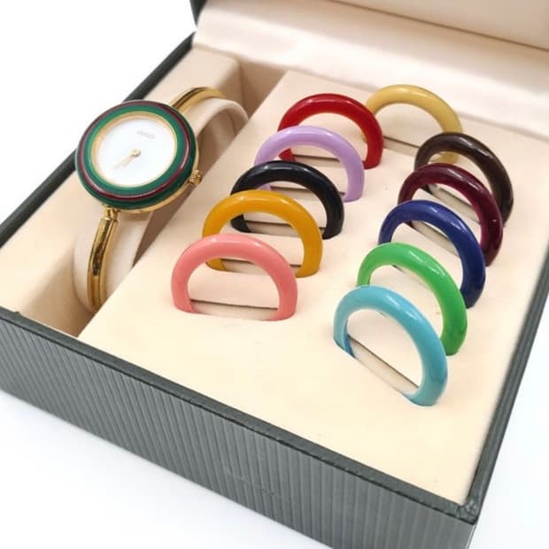 구찌 베젤링 시계