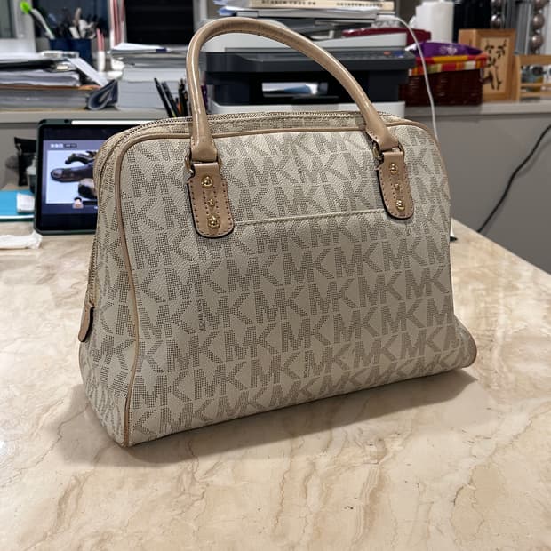Michael Kors 가방
