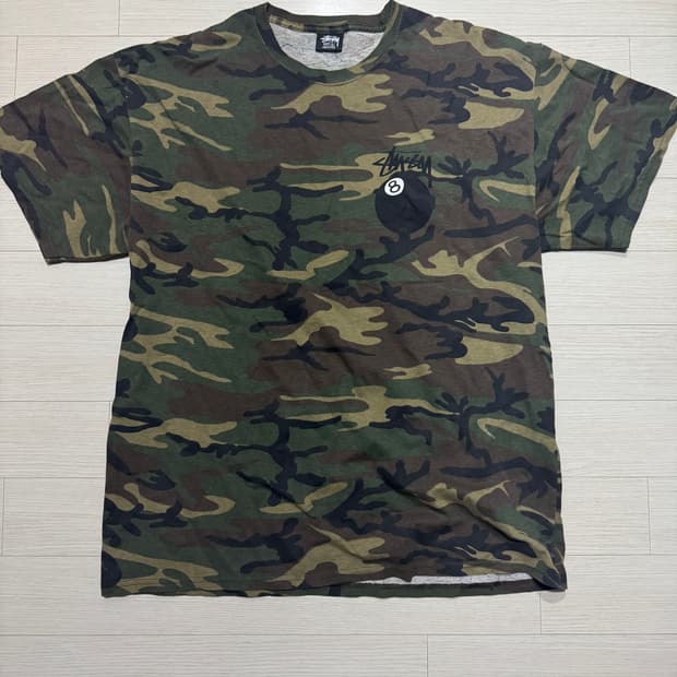 (L)스투시 8볼 티셔츠 카모
