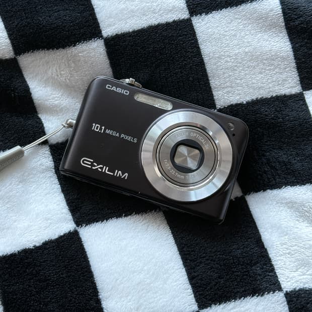 은채디카)카시오 EX-Z1050 (엑슬림 Z1050)