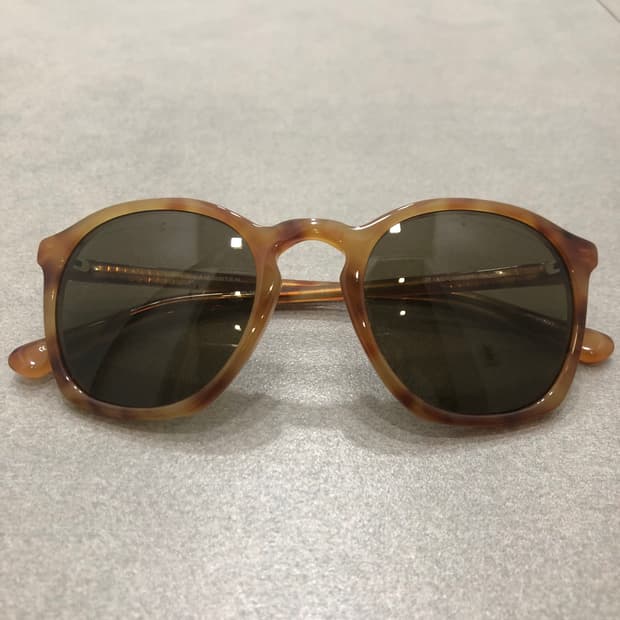 드리스반노튼 린다패로우 선글라스