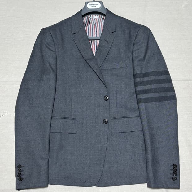 톰브라운 사선완장 블레이저 그레이 [3]