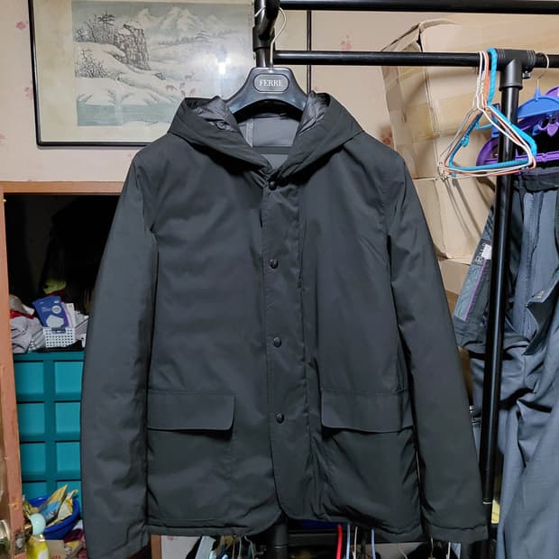 [마시모두띠]발수,방풍 초경량 덕다운 후드 패딩 100사이즈