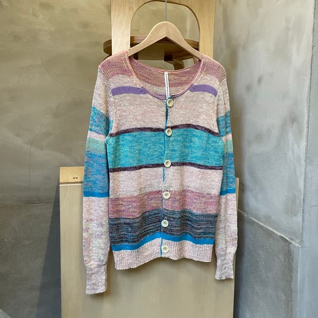 스나오 쿠와하라 가디건