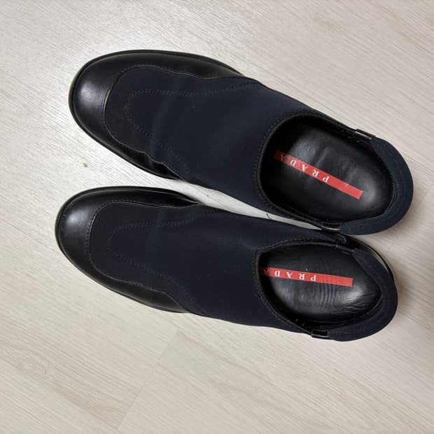 프라다 스포츠 빈티지 슬립온 