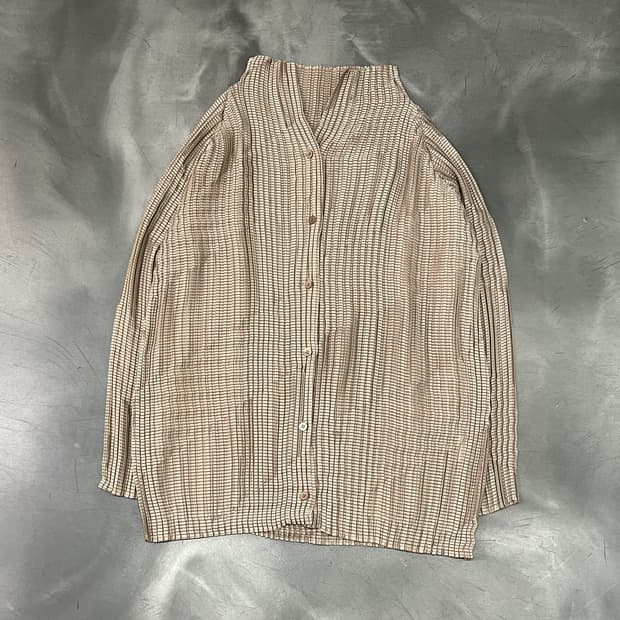  이세이미야케 플리츠 가디건 y15986