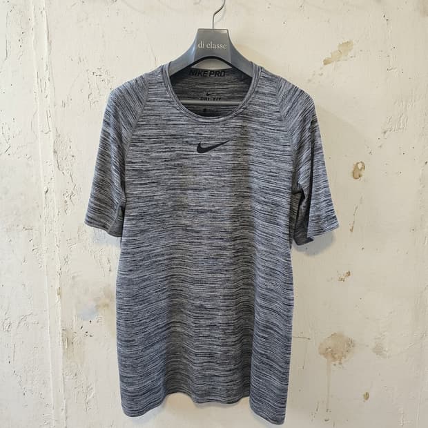 나이키 드라이핏 프로 반팔 티셔츠 M